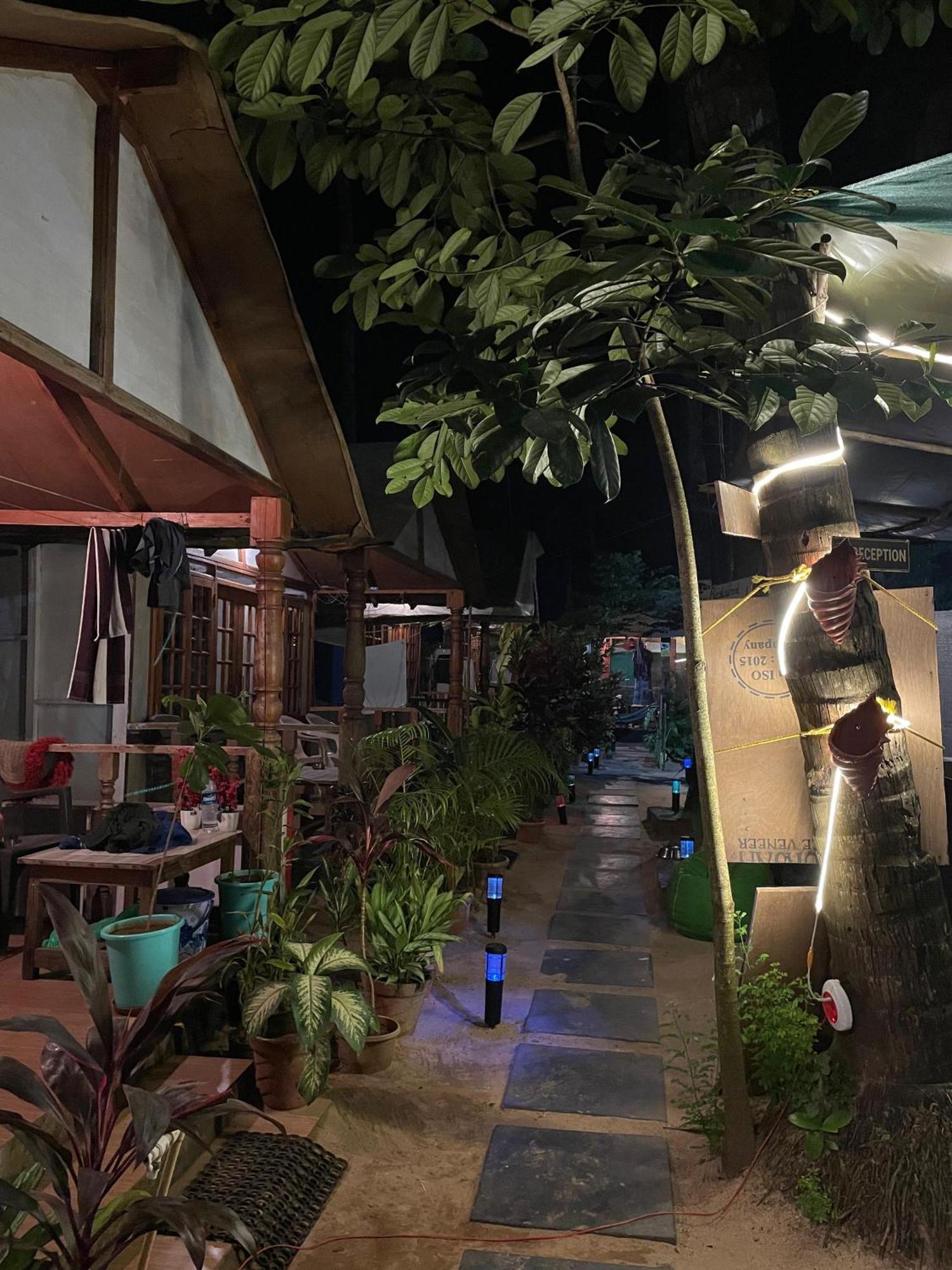 Tropical Bay Hostel Palolem Exterior photo